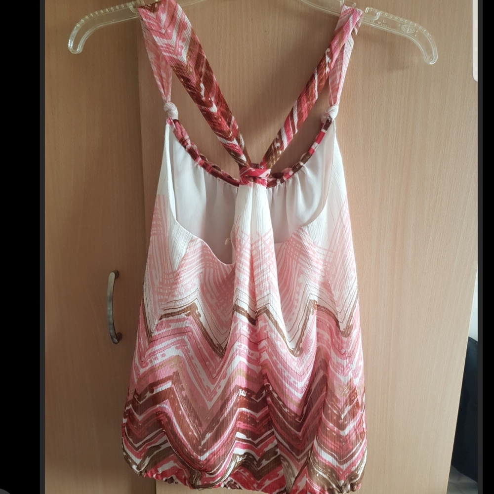 Guess Tank Top - Picture 6 of 6